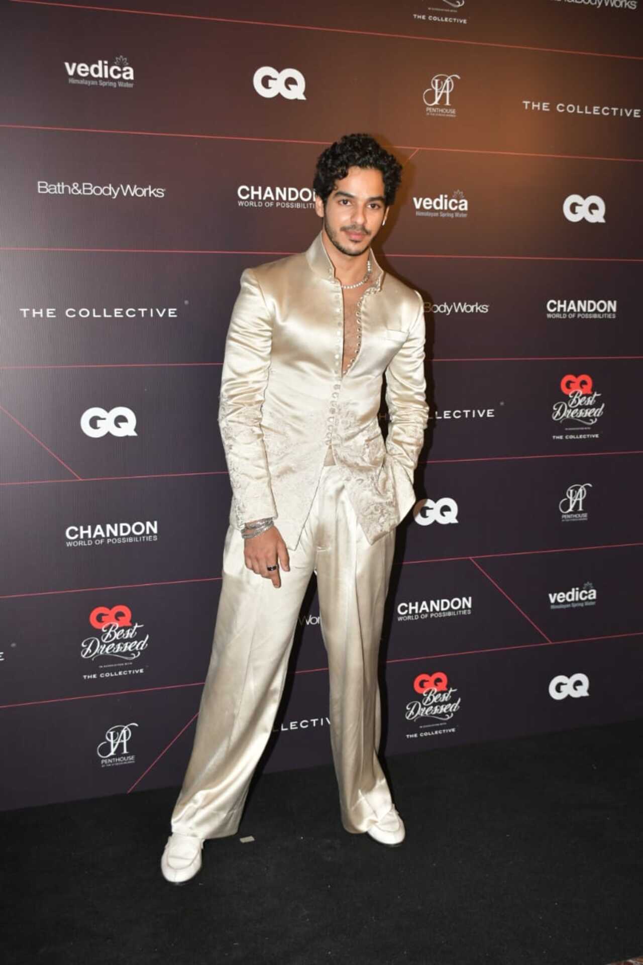 Ishaan Khatter looked dapper. The actor wore a warm gold suit and matched it with ivory-coloured sneakers